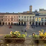 ゲストハウス Dimora Conte Cavour